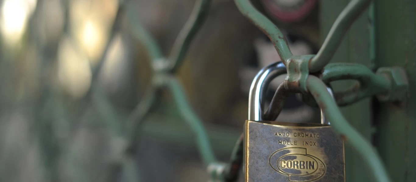 Ποιες επιχειρήσεις θα συνεχίσουν να παραμένουν κλειστές μέχρι τέλος Αυγούστου